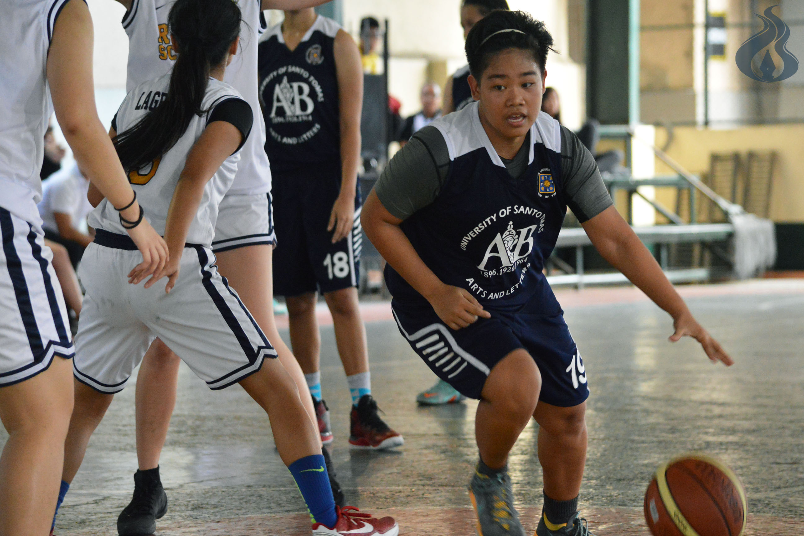 AB's star player Alaina Dimdam tries to penetrate CRS' defense. photo by JANINE C. PEREA