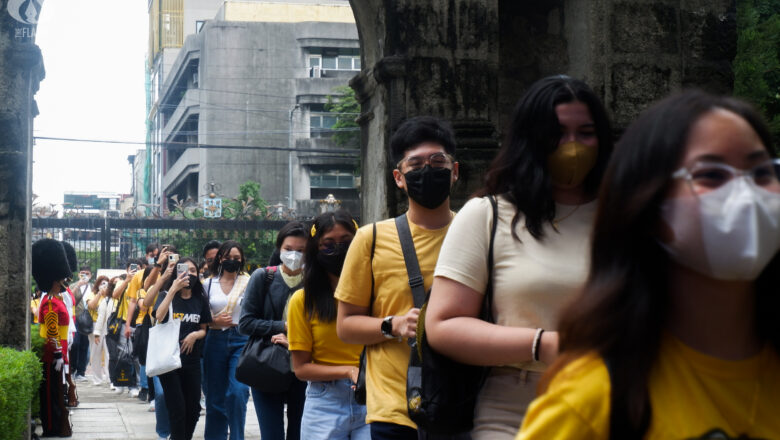 Thomasians no longer required to wear face masks outdoors