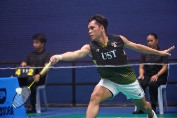 UST outlasts DLSU to clinch Final Four spot in UAAP badminton tourney