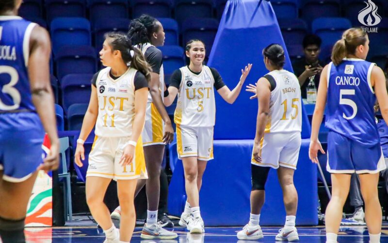 Growling Tigresses claw past Ateneo to seize solo lead