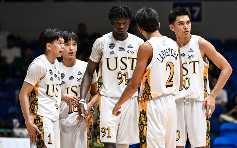 Tiger Cubs fall short in tight knit bout against Baby Tamaraws to open title defense