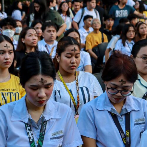 Practice ‘digital fasting’ during Lent, CBCP tells Catholics