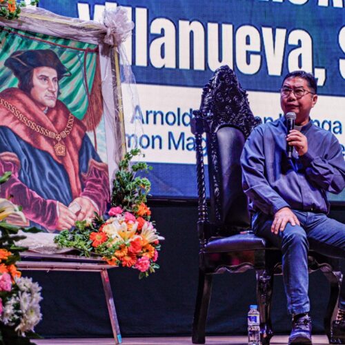 Let your conscience disturb you, Magsaysay awardee priest urges Thomasians