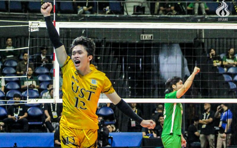 Golden Spikers bounce back, halt Green Spikers’ win streak with sweep