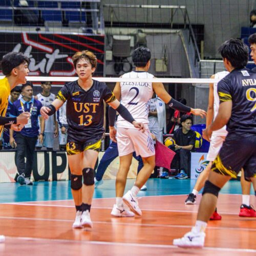 Golden Spikers romp Falcons to extend win streak to four
