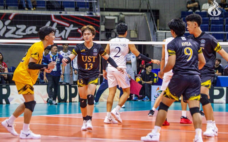 Golden Spikers romp Falcons to extend win streak to four