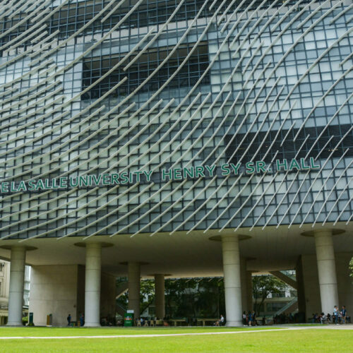 UST Artlets alumnae bag awards in journalism contest on youth issues