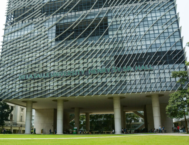 UST Artlets alumnae bag awards in journalism contest on youth issues