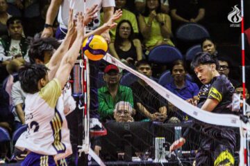 Umandal steers late UST surge to topple defending champ NU, force playoff for No. 2 spot