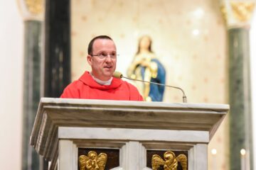 Spiritual discernment must guide technological decisions, Vatican official says