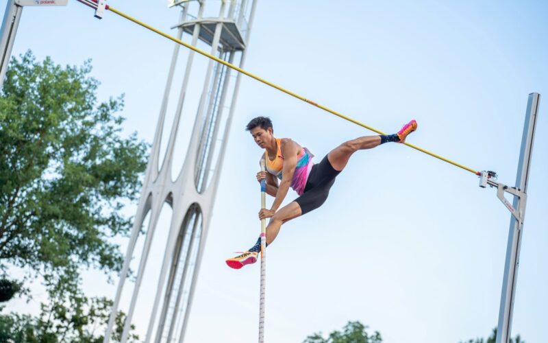 Obiena captures first outdoor gold of 2026 season in Poland