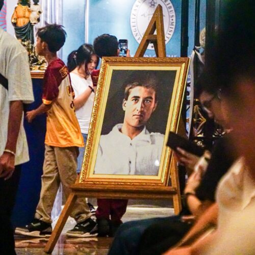 Reject neutrality, embrace service while others practice ‘insincere faith,’ Catholics told