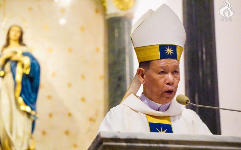 Advincula urges Catholics to abandon comfort, descend into others’ suffering