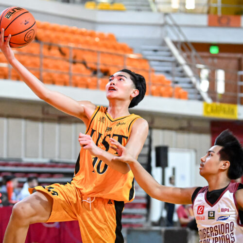 Tiger Cubs rout Junior Fighting Maroons for first Season 89 win