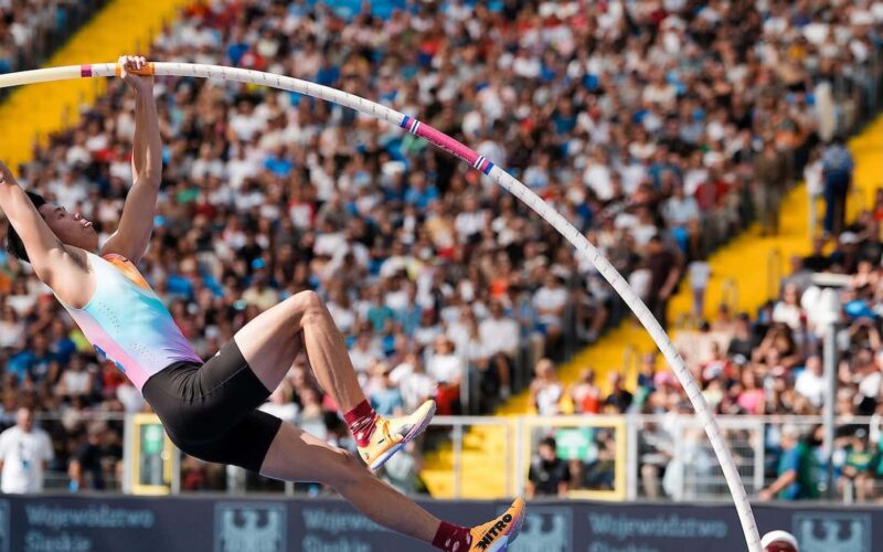 Obiena shrugs off fatigue, snags silver in Germany