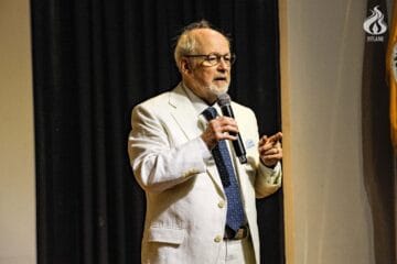 Mixed methods research pioneer urges  Filipinos to adopt integrated approach